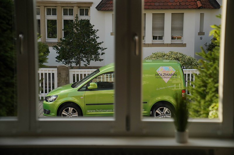 Firmenfahrzeug Fensterreinigung Ma